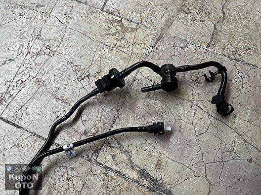 BJ32-9S284-BD LAND ROVER JAGUAR YAKIT HATTI BORU HORTUMU SIFIR