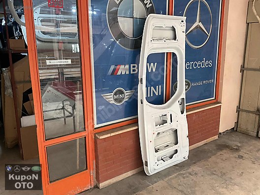 MERCEDES SPRİNTER W907 W910 SAĞ ARKA KAPI ÇIKMA ORJİNAL