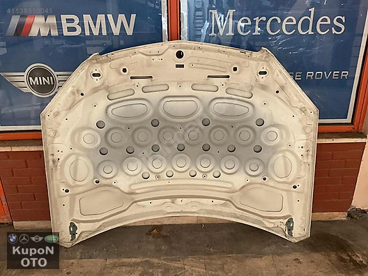 MERCEDES W204 C SERİSİ MAKYAJSIZ ÖN KAPUT ÇIKMA ORJİNAL