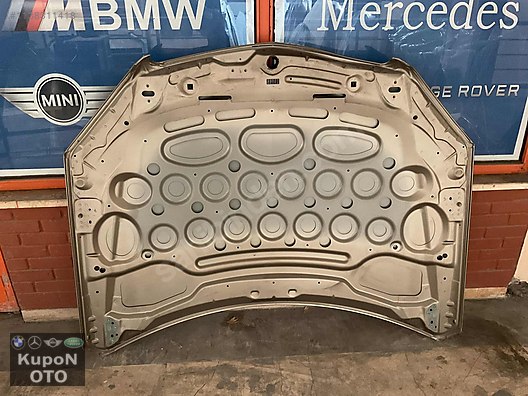 MERCEDES W204 MAKYAJSIZ ÖN KAPUT ÇIKMA ORJİNAL