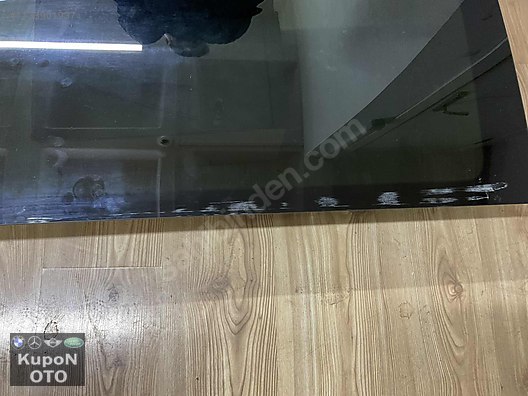 MERCEDES VİTO W447 SAĞ ARKA KELEBEK CAMI UZUN ŞASE ÇIKMA ORJ