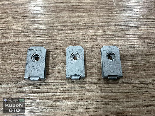 A0009907224 MERCEDES W118 W117 W243 MARŞPİYEL BAĞLANTI SEKMANI