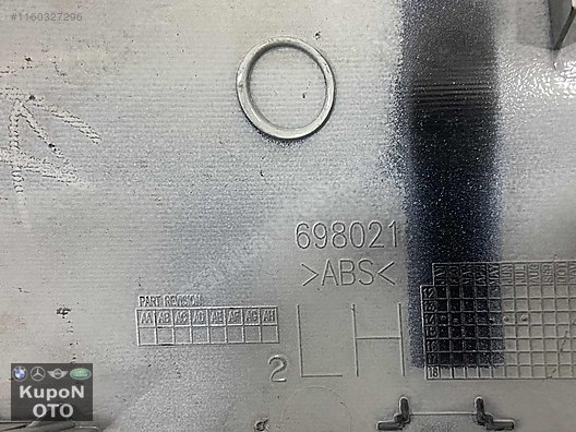 232635217 BMW F45 SAĞ AYNA KAPĞI ÇIKMA ORJİNAL