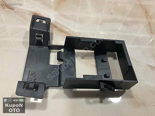 A1178850056 MERCEDES W117 CLA ÖN TAMPON MESAFE SENSÖRÜ BRAKETİ
