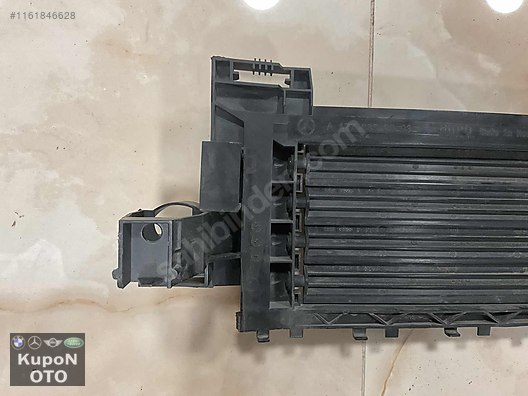 A1778850003 MERCEDES W177 A SERİSİ ÖN RADYATÖR HAVA KANALI ÇIKMA