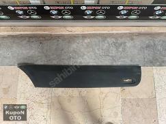 A9066901582 MERCEDES  W906 SPRİNTER  SOL ARKA ÇAMURLUK BANDI ÇIKMA ORJİNAL 