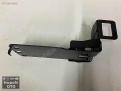 51647117811 7117811 BMW E81 E87 E88 SOL ÖN ALT PANEL BRAKETİ ÇIKMA ORJİNAL 