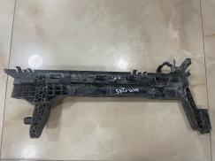 A4475040200 MERCEDES W447 SAĞ RADYATÖR YAN BAKALİTİ ÇIKMA ORJİNAL