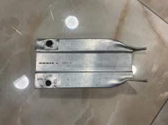 A2046200995 MERCEDES W204 SAĞ TAMPON DEMİR AYAĞI ÇIKMA ORJİNAL