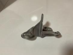 A4475001531 MERCEDES VİTO W447 SOL RADYATÖR ALT AYAĞI SIFIR ORJ