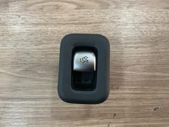 A2059051718 W205 W253 W293 MERCEDES BAGAJ AÇMA DÜĞMESİ SIFIR ORJİNAL