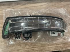 A2048201021 MERCEDES W204 SAĞ AYNA SİNYALİ LEDLİ  SIFIR Y.S