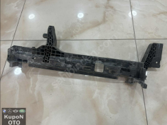 A4475040400 MERCEDES VİTO W447 447 RADYATÖR SOL YAN AYAK ÇIKMA ORJİNAL