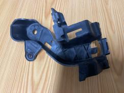 A2058850414 MERCEDES W205 ARKA SAĞ TAMPON BRAKETİ  ÇIKMA ORJİNAL