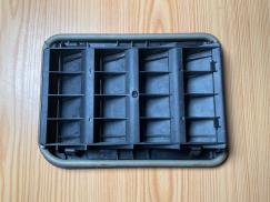 64229201647 9201647 BMW F20 ARKA HAVALANDIRMA TAHLİYE KAPAĞI ÇIKMA ORJİNAL