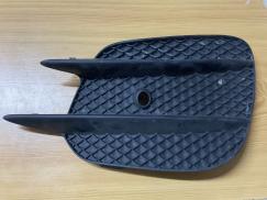 A2138856800 MERCEDES W213  ÖN SAĞ SİS IZGARASI ÇIKMA ORJİNAL