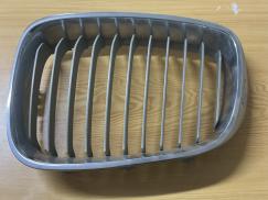 7294803 BMW F34 ÖN SOL PANJUR IZGARASI ÇIKMA ORJİNAL