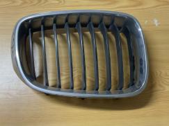 7294804 BMW F34 ÖN SAĞ PANJUR IZGARASI ÇIKMA ORJİNAL