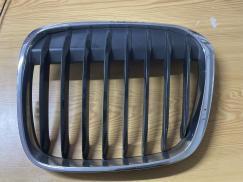 51117383363 7383363 BMW F48 ÖN SOL PANJUR IZGARASI ÇIKMA ORJİNAL