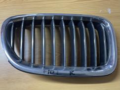 51137336478 7336478 BMW F10 ÖN SAĞ PANJUR IZGARASI ÇIKMA ORJİNAL