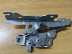 7336700 BMW F30 SAĞ KAPUT MENTEŞESİ ÇIKMA ORJİNAL