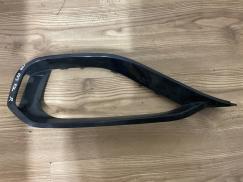 51117294840  7294840 BMW F32 ÖN SAĞ TAMPON SİS FARI ÇERÇEVESİ ÇIKMA ORJİNAL