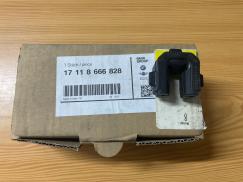 17118666828 8666828 BMW G20 RADYATÖR SABİTLEME LASTİĞİ SIFIR ORJİNAL