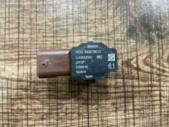 66209826786 9826786 BMW G11 G30 G20 G05 G01 PARK SENSÖRÜ ÇIKMA ORJİNAL