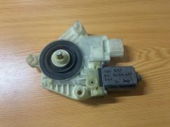 51337455081 7455081 BMW G30 ÖN SAĞ CAM MOTORU ÇIKMA ORJİNAL