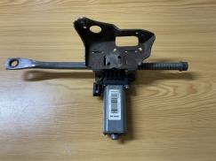 C34167-101 BMW G30 ÖN SAĞ KOLTUK AYAR MOTORU ÇIKMA ORJİNAL