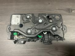 51247441014 7441014 BMW G20 G30 BAGAJ KİLİDİ ÇIKMA ORJİNAL